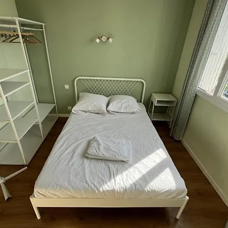 Spacious - Near Park Апартаменты *